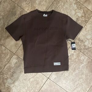 Alphalete Shirt Nwt Alphalete brown  Elmts Half Sleeve Pullover Men’s Small